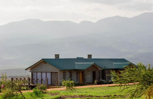 Karatu Cabin | Ngorongoro Oldeani Mountain Lodge
