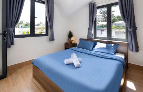 Da Lat Hotel | Nhà Giáng Sinh Trên Đồi Villa