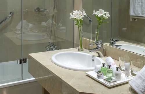 Granada City Center Hotel | NH Collection Granada Victoria Hotel