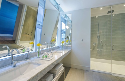 Vitacura Hotel | NH Collection Santiago Casacostanera