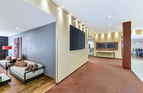 Munchen District Hotel | NH München Ost Conference Center