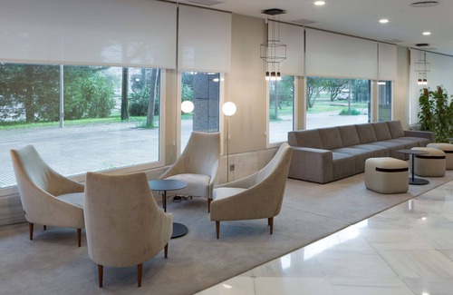 Alameda de Osuna Hotel | NH Madrid Barajas Airport
