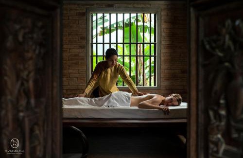 Hoa Lu Resort | Nham Village Resort