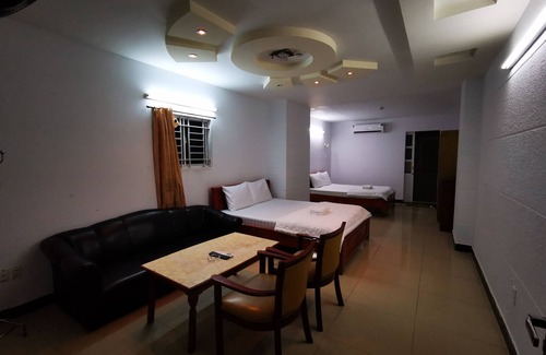 Tan Phu District Hotel | Nhu Y Hotel