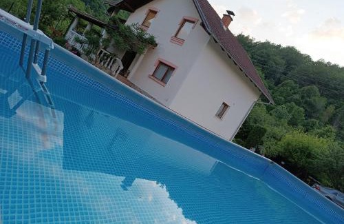 Lohovo House | Nia