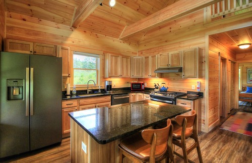 Rangeley House | Niboban Cabin 17 - shared waterfront