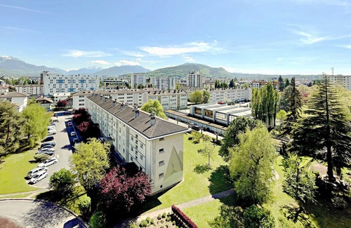 Novel Apartment | Nice 1bdroom Apt + Balcony 8th floor
