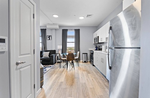 Everett Apartment | Nice 1BR Near Encore Boston 2758