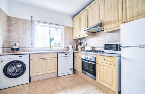 Penina Apartment | Nice 2 Bed 1st floor Apt on Oasis Parque (AT72)