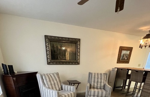Southmont House | Nice 2 bedroom recently remodeled house near High Rock Lake