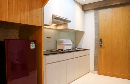 Kebon Jeruk Apartment | Nice 2Br Apartment At Maqna Residence