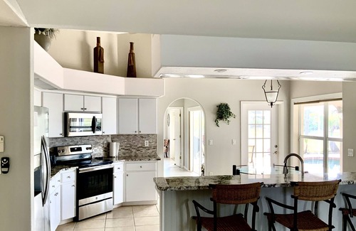 White Marsh Villa | Nice 3 Bed 2 Bath Golf View Villa South Facing Pool
