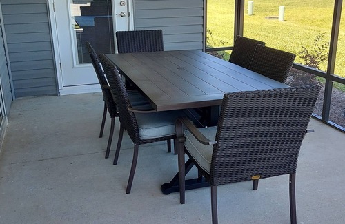 The Villages House | Nice 3 Bedroom, 2 Bath Home, Sleeps 6 w/golf cart