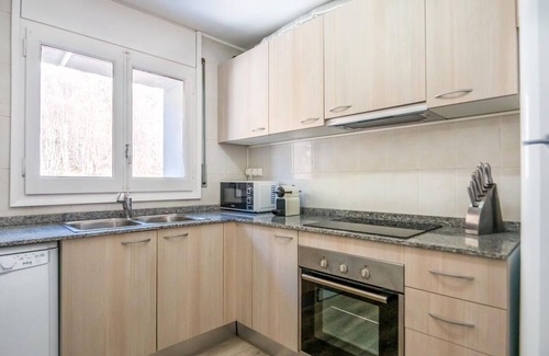 Incles Apartment | Nice 3 Bedroom Apartment for 6 people, Incles. C.PEP 4