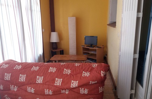 Le Rayol House | Nice 3-star apartment with sea view French Riviera