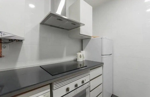 Pacifico Apartment | Nice and calm apartment near Retiro, Madrid GRA