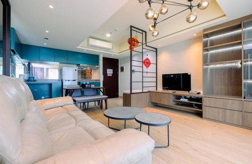 Kelapa Gading Timur Apartment | Nice And Elegant 1Br At The Kensington Royal Suites Apartment