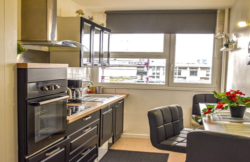 Villeneuve-la-Garenne Apartment | Nice Apartement in Paris near Stadium by Servallgroup