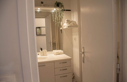 Villeneuve-la-Garenne Apartment | Nice Apartement in Paris near Stadium by Servallgroup