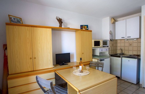 Cap Benat Apartment | Nice apartment for 4 guests with WIFI, TV, balcony and parking