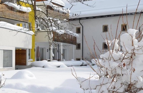 Eben im Pongau Apartment | Nice apartment for 8 people with TV and parking