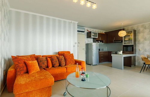 Balatonoszod Apartment | Nice apartment for 4 people with WIFI, TV, balcony and parking