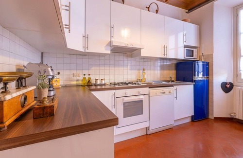 Borgo Ticino Apartment | Nice apartment for 7 guests with WIFI, TV, patio and parking