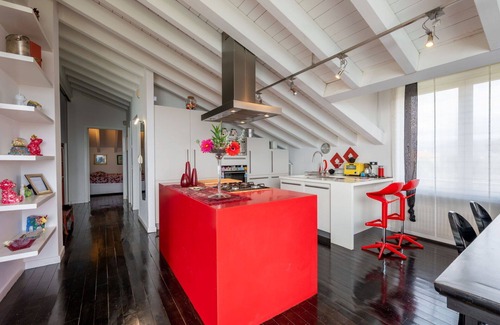 Albisola Superiore Apartment | Nice apartment for 6 guests with pool, WIFI, TV, patio, pets allowed and parking