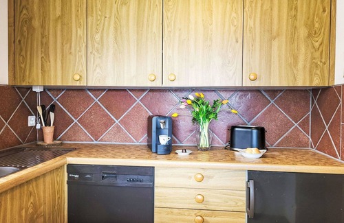 Vira Apartment | Nice apartment for 2 guests with patio, pets allowed and panoramic view
