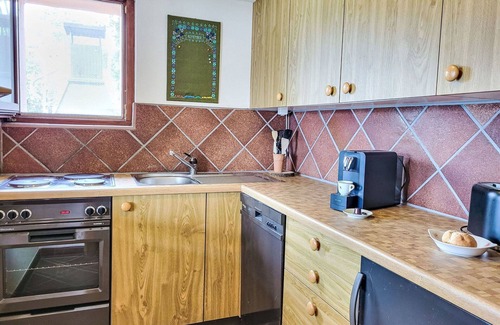 Vira Apartment | Nice apartment for 2 guests with patio, pets allowed and panoramic view