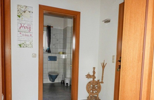 Spiss Apartment | Nice apartment for 4 people with WIFI, TV, balcony and parking