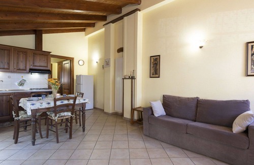 Borgo Apartment | Nice apartment for 4 guests with WIFI, TV, patio, pets allowed and panoramic view
