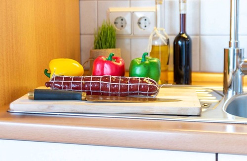 Norden Apartment | Nice apartment for 4 guests with TV, balcony and parking