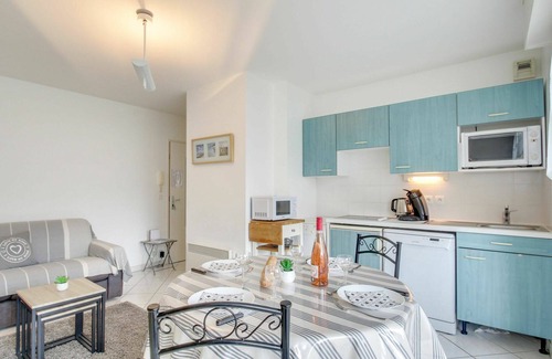 Saint-Igneuc Apartment | Nice apartment for 4 guests with WIFI, TV, balcony and pets allowed