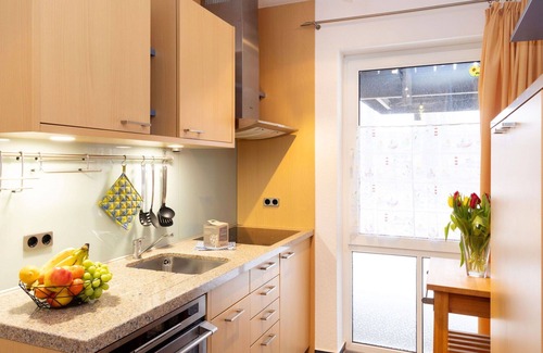 Ostvorpommern Apartment | Nice apartment for 4 people with WIFI, TV, terrace, pets allowed and parking