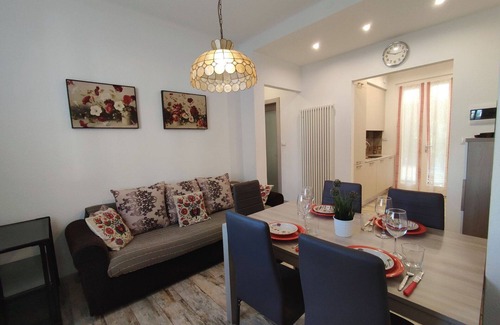 Dongo Apartment | Nice apartment for 5 guests with WIFI, TV, terrace, pets allowed and parking