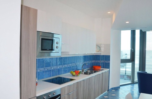 Latina Lido Apartment | Nice apartment for 5 guests with A/C, pool, WIFI, TV, balcony, pets allowed and parking