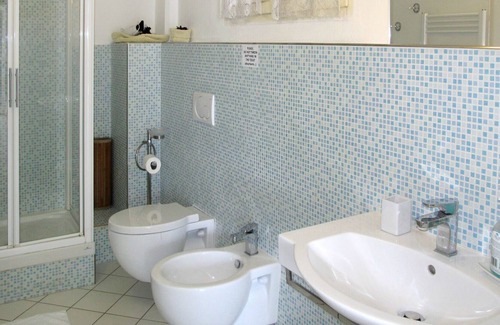 Imperia Apartment | Nice apartment for 5 people with WIFI, TV, patio and parking