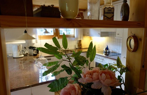 Lauenen Apartment | Nice apartment for 6 people with WIFI and pets allowed