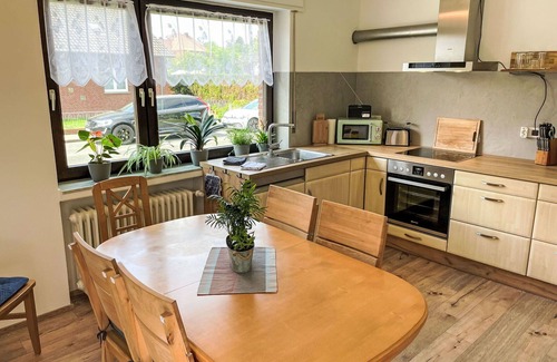 Bevergern Apartment | Nice apartment for 6 people with WIFI, TV, terrace and parking