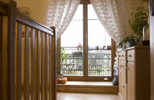 Lukavice Apartment | Nice apartment for 6 people with pool, WIFI, TV, patio and parking
