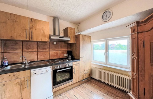 Oberthal Apartment | Nice apartment for 8 guests with WIFI, TV, pets allowed and parking