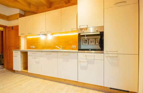 Fuegenberg Apartment | Nice apartment for 11 people with WIFI, TV, balcony and parking