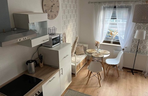 Bad Pyrmont Apartment | Nice apartment for 2 people with WIFI, TV and parking