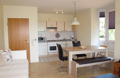Wremen Apartment | Nice apartment for 4 people with WIFI, TV, terrace, pets allowed and parking