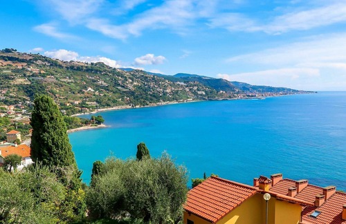 Latte Apartment | Nice apartment for 4 guests with WIFI, A/C, TV, terrace and parking