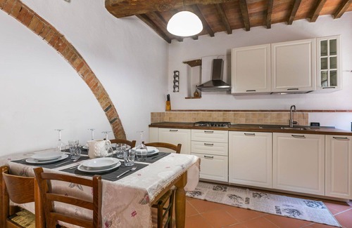 San Macario In Monte Villa | Nice apartment in villa for 4 people with pool, WIFI, TV, patio, pets allowed and parking