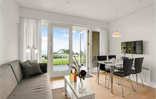 Sandkaas Apartment | Nice Apartment In Allinge With Wifi