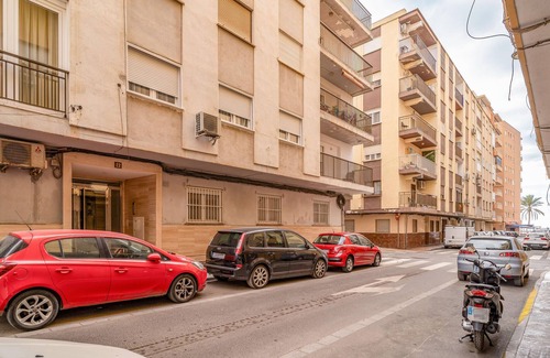 Almeria Apartment | Nice apartment in Almeria with WiFi