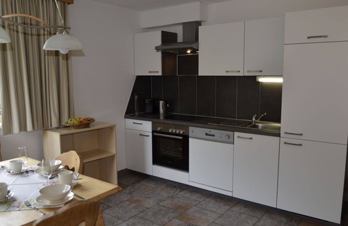 Sankt Anton am Arlberg Villa | Nice apartment in villa for 4 people with WIFI, TV, pets allowed and parking